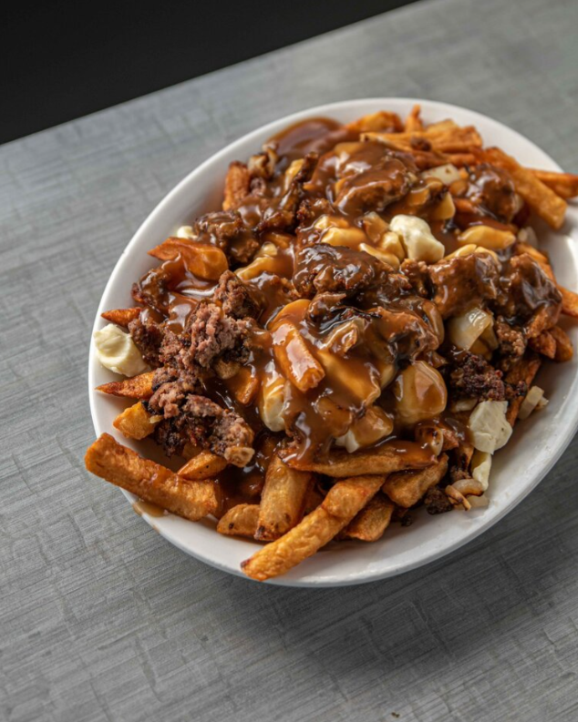 Poutine Pierrot &mdash; le classique du casse-cro&ucirc;te